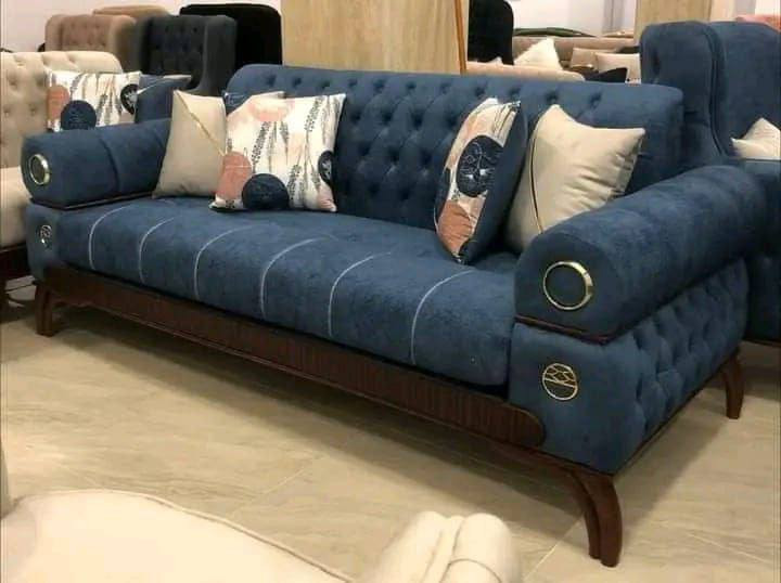 عرض لمدة  اسبوع 😍😍

موديل شانيل 

تخم شغل عراقي موديل تركي عشر مقاعد خمس قطع   قنفتين ثلاثي وقنفه ثنائيه وكراسي عدد 2اضافه  كوشات هديه عدد 10

أنتبااااه إلى لأسعار 
ال١٠ مقعد  700الف 
ال٩ مقعد   625لف 
ال٨ مقعد   600الف 
ال٧مقعد   550لف
ال٦مقعد.   500الف
ال٥مقعد   400. الف
خمس قطع اثنين كبيرة ثلاثيه وحده وسط ثنائية و كرسيين مع كوشات عدد 6
جميع الالوان متوفره
توصيل داخل بغداد مجاني 
اطراف 15

القاعدة خشب كله بلوك 18مل
القماش چگور قديفه ثكيل او حسب الطلب متوفر انواع الاقمشه 
الاسفنج مميز اول مضغوط علو الاسفج 7سم 

❇️قياسات القنفات ❇️
190سم  القنفه الكبيرة ام ثلاث مقاعد 
150 سم القنفه الوسط ام مقعدين 
75 سم  الكرسي

العمق الكلي للتخم  75 سم عرض المقعد الصافي60
ضمان حقيقي للامانه 5سنوات 

❌❌❌لا تدفع المبلغ اذا  اجاك يختلف عن الصورة❌❌❌

للحجز ارسل
الصورة 
والاسم 
ورقمين موبايل
والعنوان
على الخاص
الي يريد طبله سعرها 50

اذا قماش وتر برو فرق 50الف
التوصيل سريع


**إذا كنت صاحب هذا الإعلان وتريد حذفه لأي سبب، رجاءا أرسل رسالة إلى الدعم الفني**