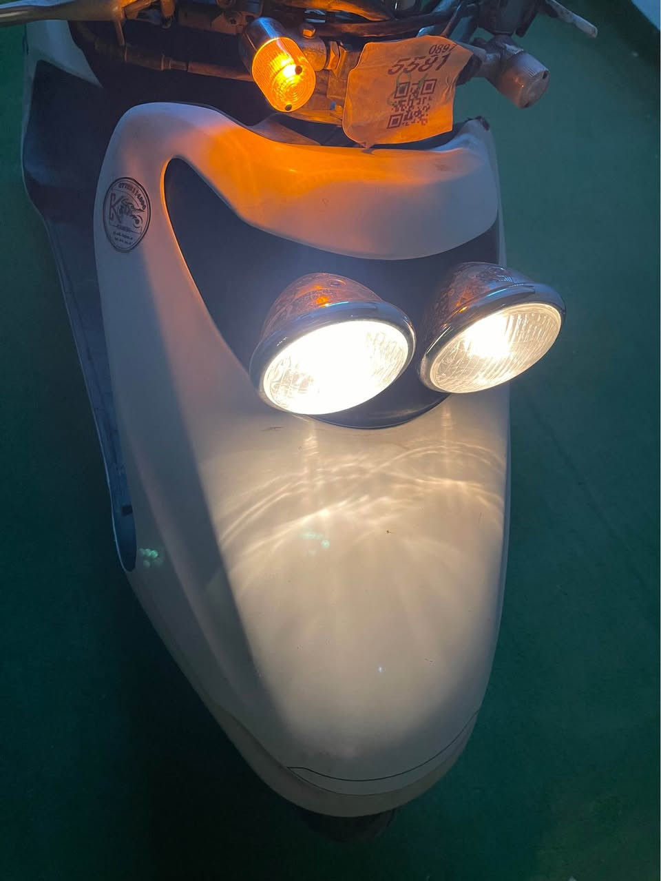 للبيع دراجه سبيسي جديده مابيها اي نقص

مزوده مضهر خارجي من اليابان 

مكينه مكفوله دراجه ولا برغي بيها مفتوح 

سعره 1500 مليون ونص وبيها مجال 

مراسله *********** عمارة, ميسان
