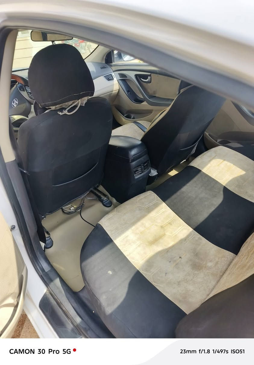 السلام عليكم
النتره موديل 2016 سياره جاهزه من كير ومكينه وتخم تاير كفاله عامه ماعدا البارد بالجاملغ تحويل ثاني  باسمه اليشتري والسياره مال جناي السعر 137 وبيه مجال 
***********
***********
