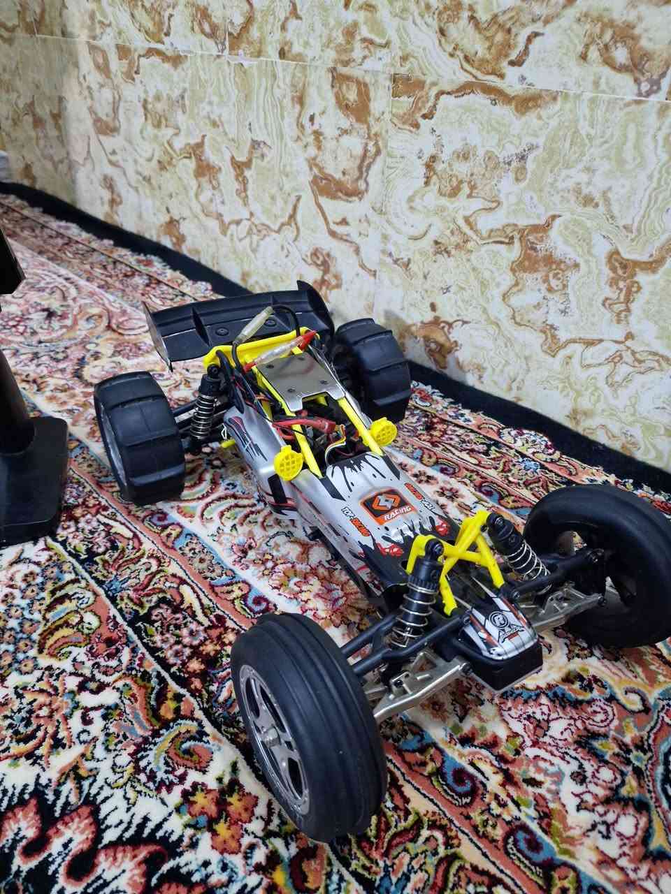 حجم ١:١٢
مع شاحنە و واحد بطاری


**إذا كنت صاحب هذا الإعلان وتريد حذفه لأي سبب، رجاءا أرسل رسالة إلى الدعم الفني**