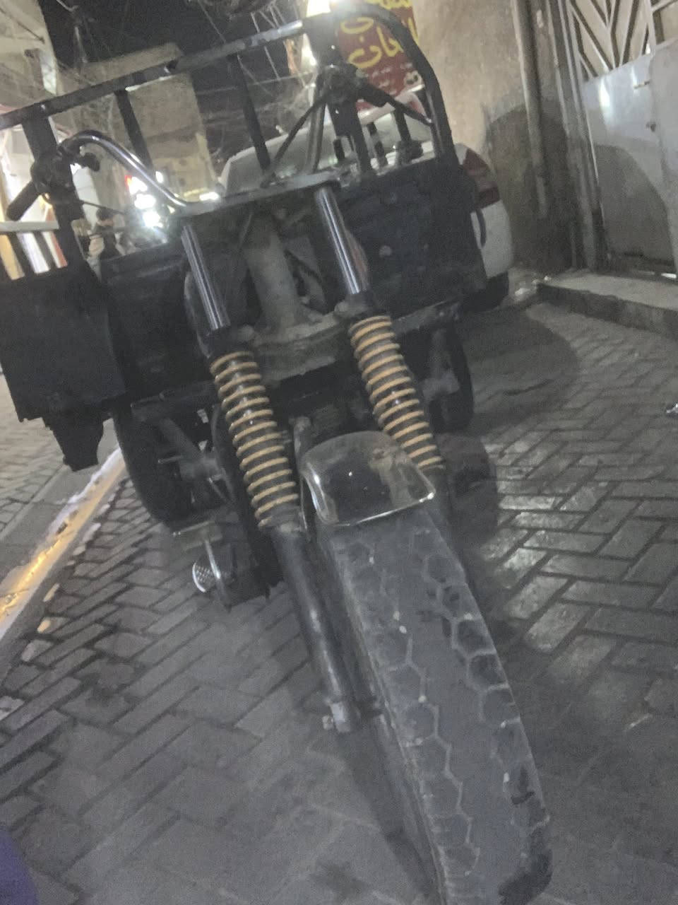 السلام عليكم ستوتة للبيع بغداد الشعب للتواصل ع هذا الرقم  ***********
