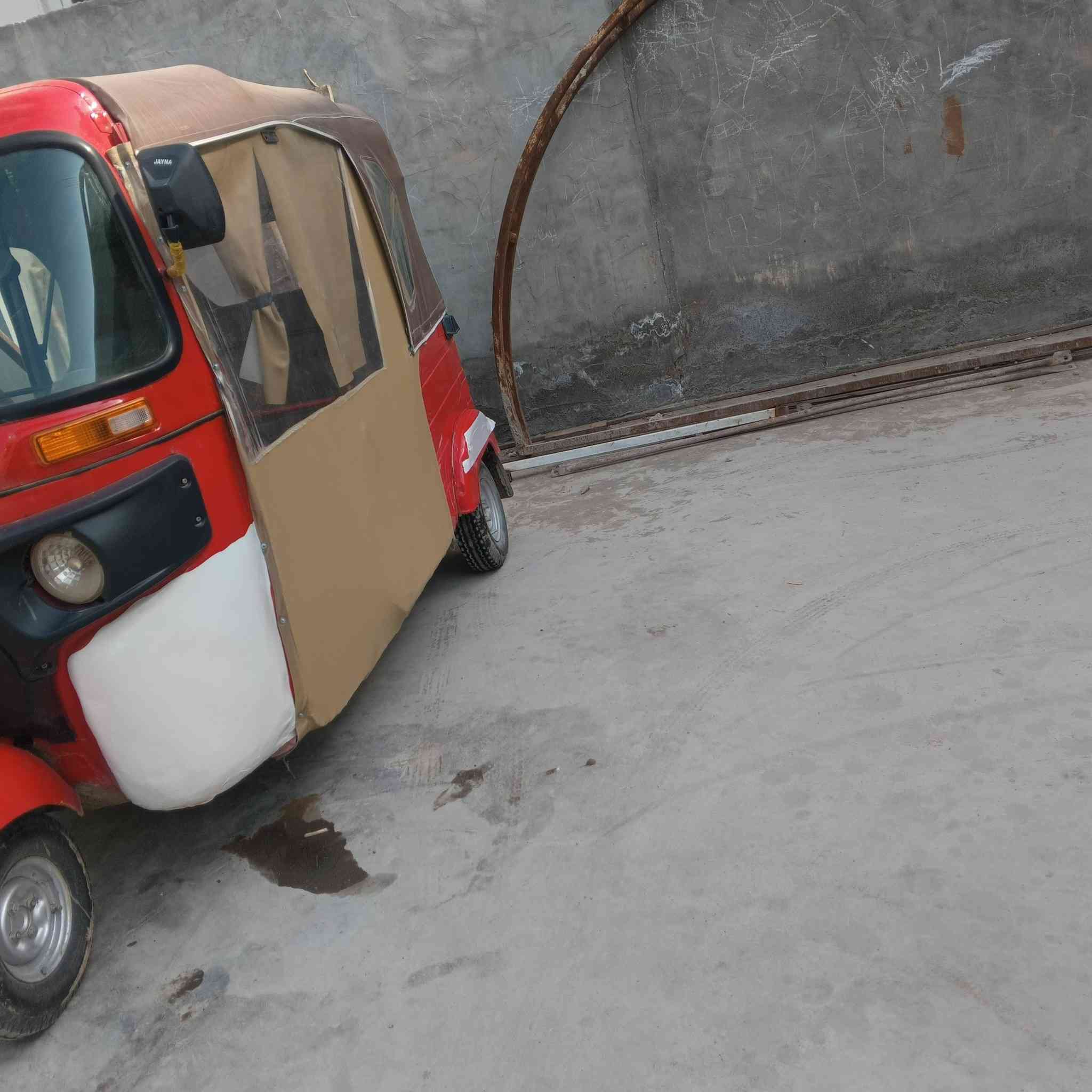 السلام عليكم تكتك للبيع موديل 18 بشهر 11 رقم نكليزي وسنويه تحويل
ثاني يوم مكاني ديالى بعقوبة السعر 4,500
التواصل على الرقم ***********
