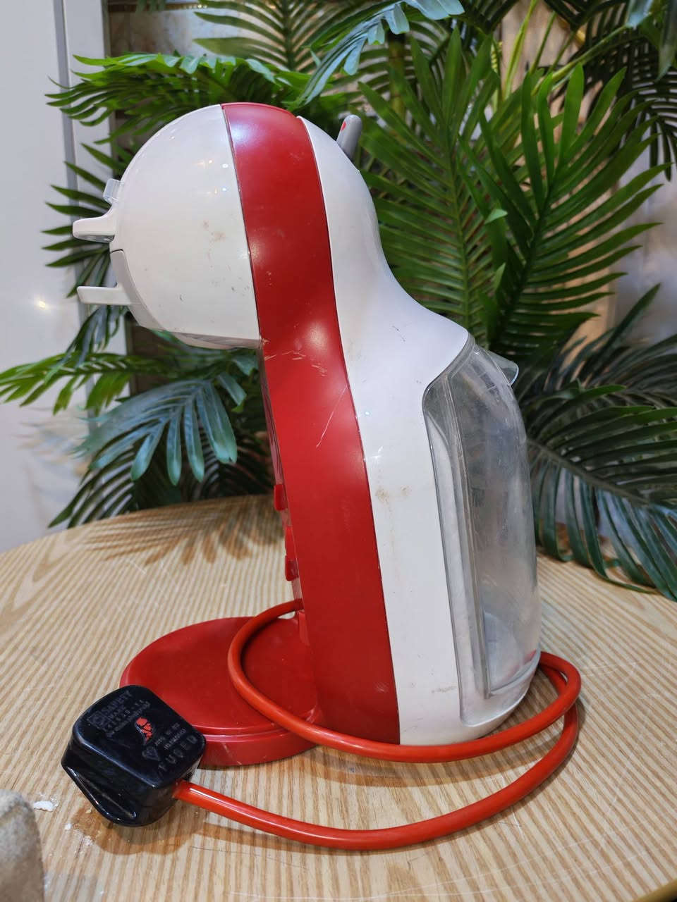 للبيع مكينة قهوة دولنجي بالة كويتي ب30 ألف.


**إذا كنت صاحب هذا الإعلان وتريد حذفه لأي سبب، رجاءا أرسل رسالة إلى الدعم الفني**