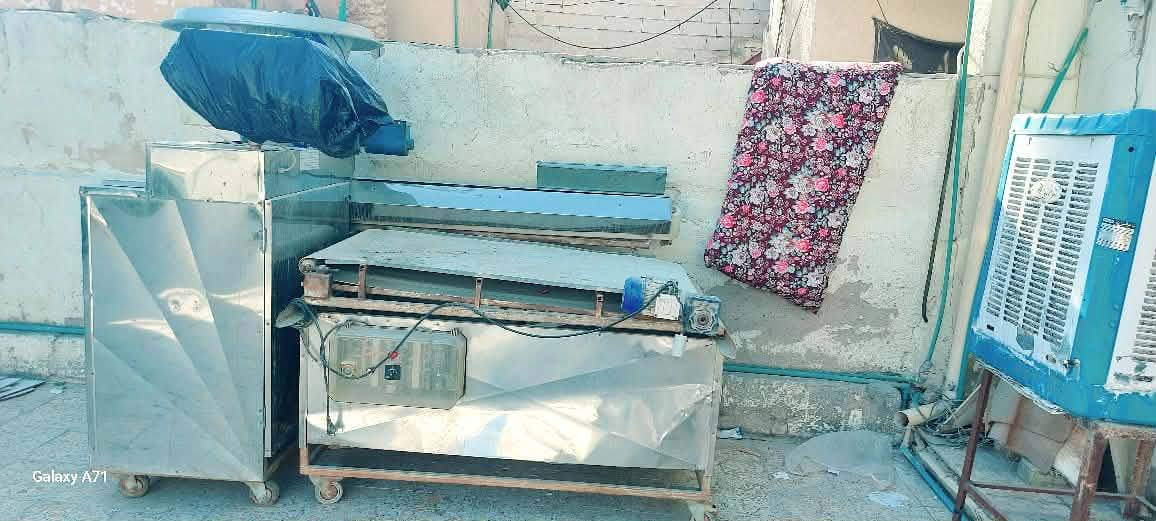 السلام عليكم
فرن للبيع كامل مع ملحاقاته للعلم الفرن شغال عدم التفرغ لحصولي علئ تعيين

للاستفسار الاتصال على الرقم

المكان كربلاء

***********

***********
