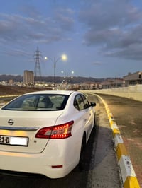 سێنترا مۆدێل ٢٠١٧ خلیجی مەکینە ١٦ بێ بۆیاخە تەنها دوو پەڵەی بچوک ساردی...