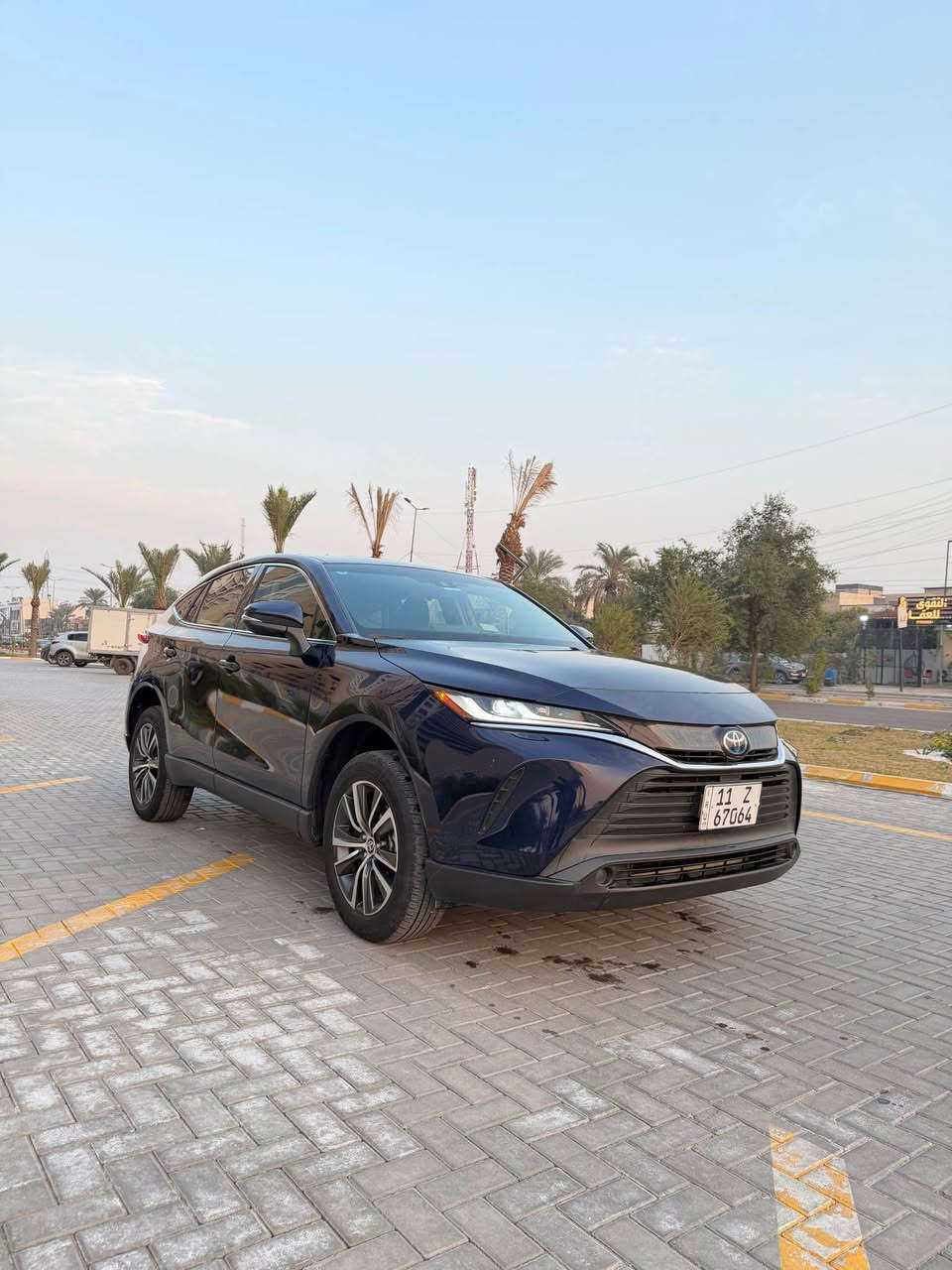 🚩 سلام عليكم 
🚩تيوتا فينزا. موديل 2024
🚩بجم كبس
🚩فول مواصفات من عدا فتحت السقف 
🚩باب السايق صبغ + الخلف السايق بدون دواخل 
🚩ايرباك كشن  و برده راجع سستم اصلي 
🚩السياره بحاله جيدا جدا 
🚩صور الحادث مرفقه 
🚩السعر. 215 قابل ل تفاوض 
🚩المكان. بغداد حي الحسين قرب مجمع النسيم 
🚩تواصل

0786 222 333 6
ابو شمس. بغداد, العراق
