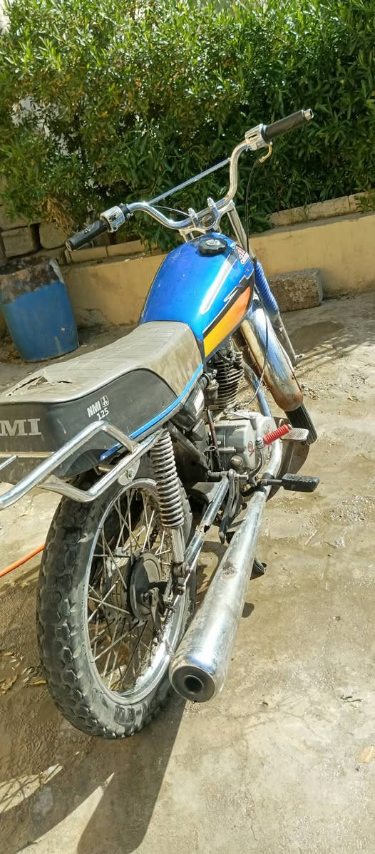 ماطور بارت 99999شرط مكينة خرسة
بس ينغسل السعر 250 بي مجال قليل مستعجل على بيعتو


**إذا كنت صاحب هذا الإعلان وتريد حذفه لأي سبب، رجاءا أرسل رسالة إلى الدعم الفني**