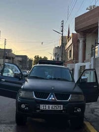 متسوبيشي ناتيفيا 2008 .مكينة 3000 لبلادي  .رقم بغداد الدولي الجديد بأس...