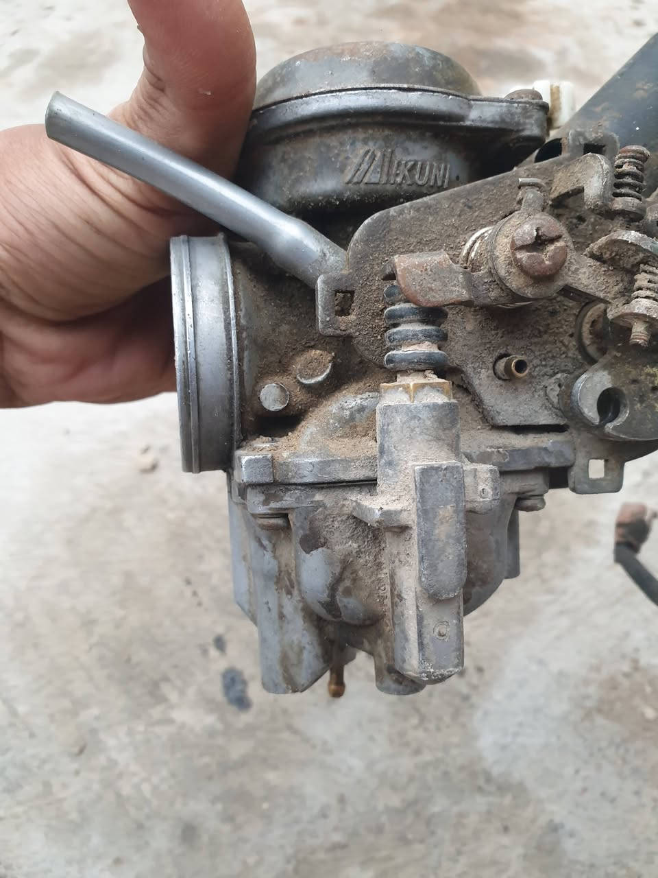 سلام عليكم  غراض دراجه فراشة لبيع لسعر خاص لمكان في ميسان مغربة لرقم ***********
