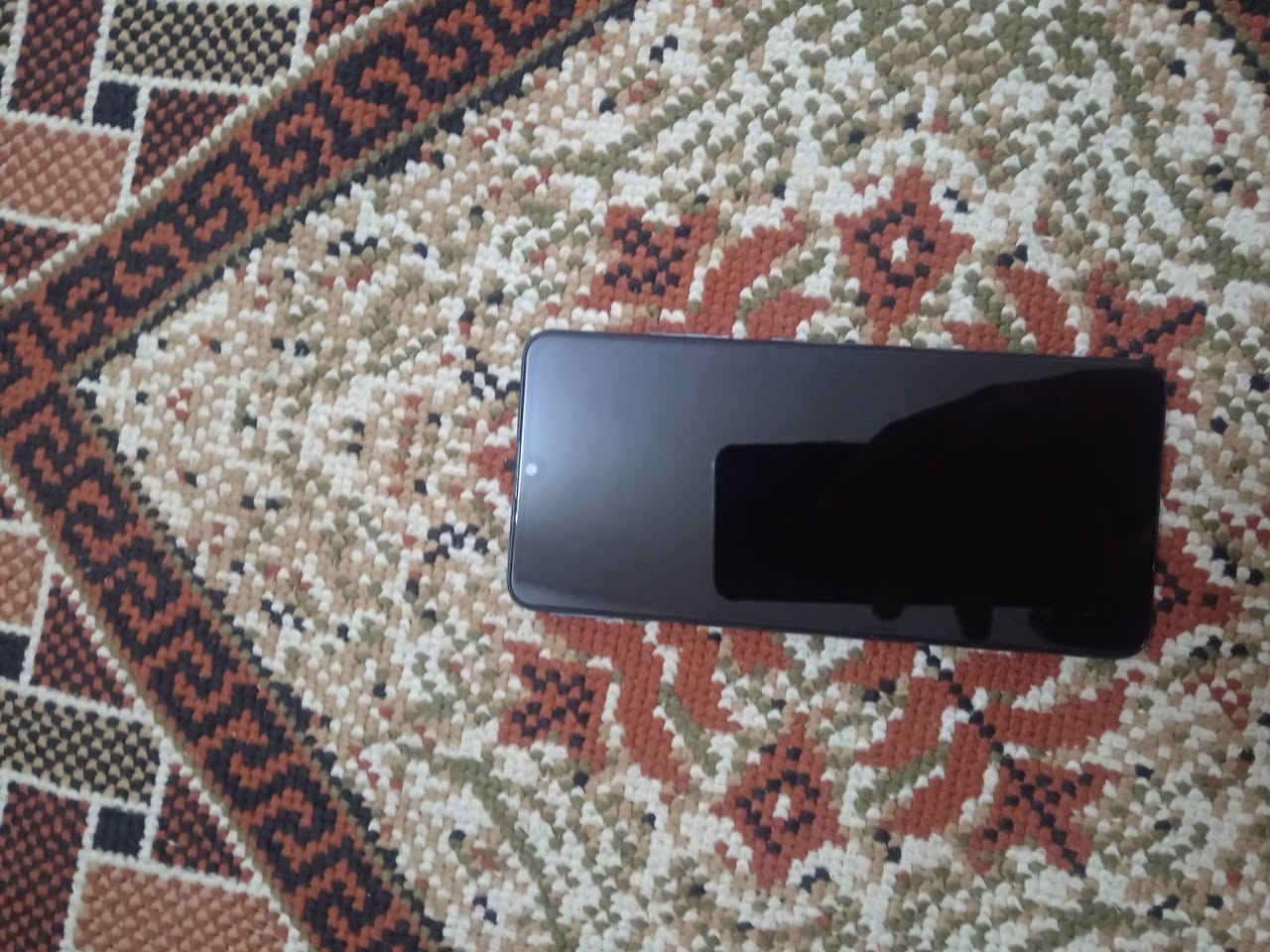 جهاز  اي ٣٢ جهاز مكفول ونضيف ذاكره 128  جهاز  بس شخوط بضهره لباقي ماكو شخوط السعر 75 وبي مجال بسيط حك جيه


**إذا كنت صاحب هذا الإعلان وتريد حذفه لأي سبب، رجاءا أرسل رسالة إلى الدعم الفني**