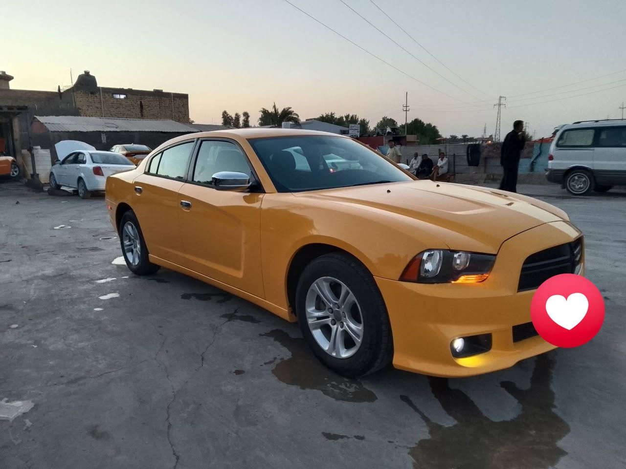 سلام عليكم جارجر للبيع موديل 2013 سياره حلوه وجاهزه من كلشي رقم دولي ذي قار بسمي جديد تخم تاير جديد باتري جديد تبريد ثلج سنويه لل 30 مكينه لا تنقيص ولا تبخير تلاثه وستميه  باقي التفاصيل تصل عله الرقم  
‏‪0773 217 6356‬‏ ما متوجد عله الفيس تصل وتدلل
