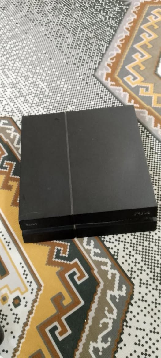 سلام عليكم بلي فور فات نضيف جهاز نقصه شغله وحده فقط معجون حراري ويا جوستكين وقرص GTA  سعر 200 وبي مجال للشراي مكاني سماوه


**إذا كنت صاحب هذا الإعلان وتريد حذفه لأي سبب، رجاءا أرسل رسالة إلى الدعم الفني**