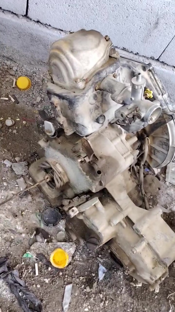 السلام عليكم مكينة بياجو 21 شوف العين شغالة سعره ١٥٠ الف وبيها مجال
***********
