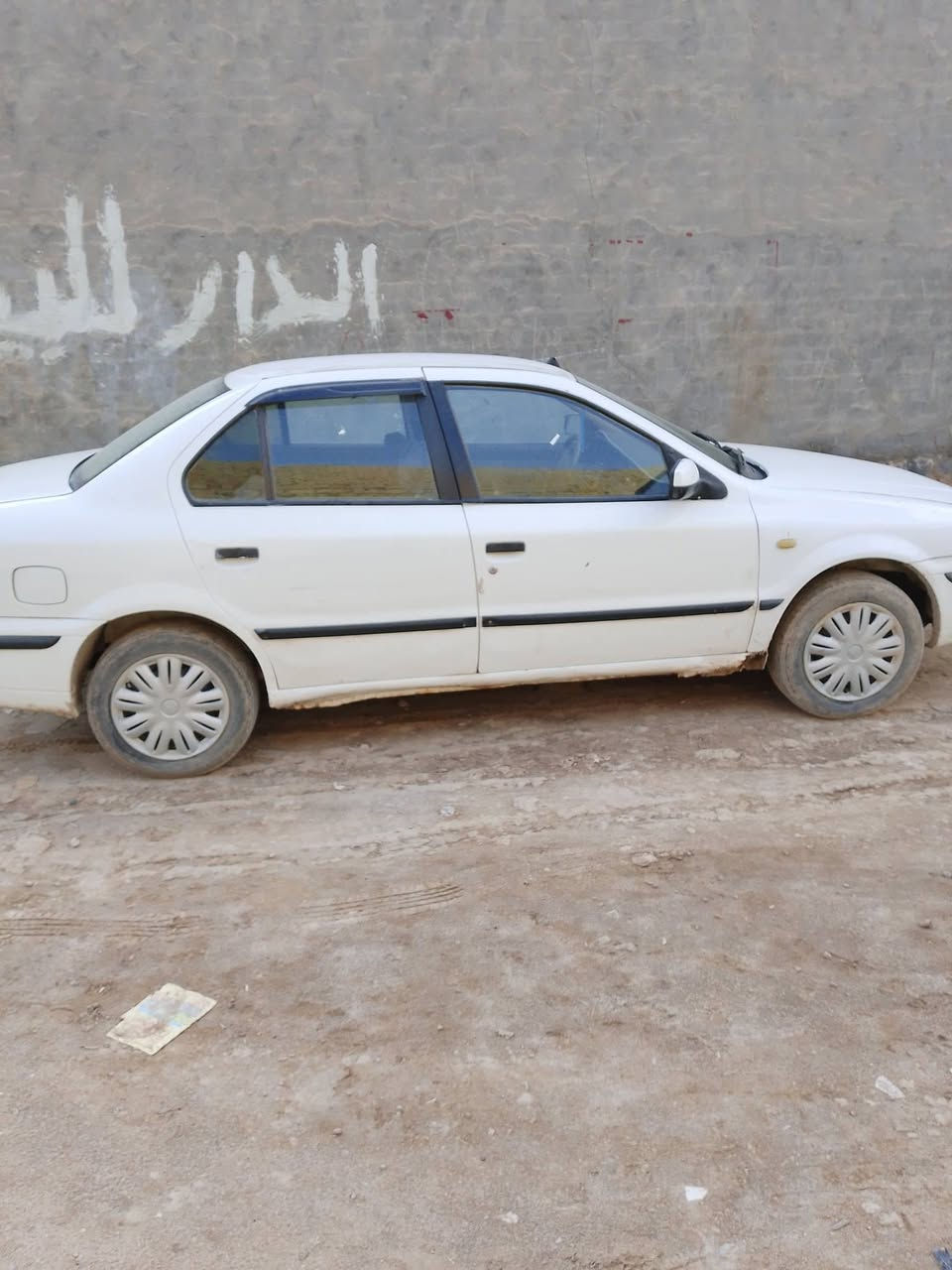 السلام عليكم سمند موديل 11سنويه جديده بسمي رقم قادسيه مكفوله من ضربه القويه بيهه طخه بل جاملغ الخلفي مكينهه كارتون تبريد ثلج العنوان الشنافيه رقم ***********
