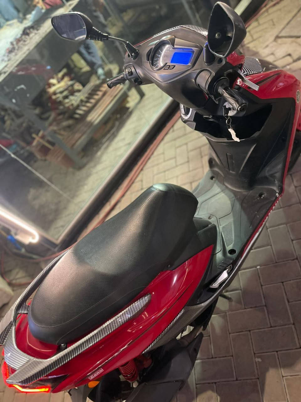 وينهم جماعةسكنز الشمعه الياباني 
شمعه للبيع ياباني الدراجه خير من الله أحله من الصور 
جماعة اليدور نطايح اعبر المنشور احسن الشاري ***********
