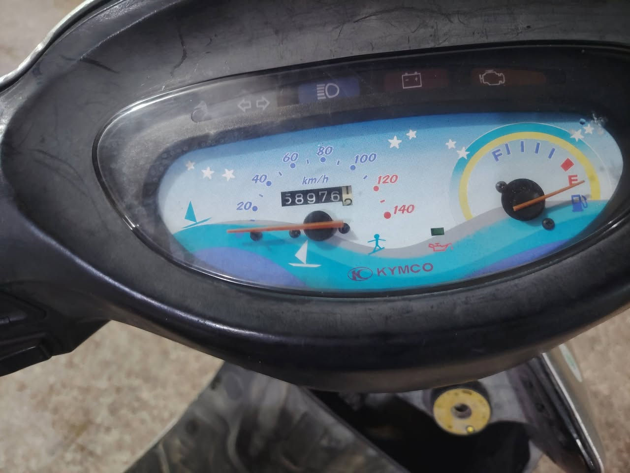 دراجه للبيع كامكو مديل ٢٠١٥ توها طالعه من الرمبه السعر خاص العنوان ناصريه قضاء الشطره الرقم *********** واتساب
