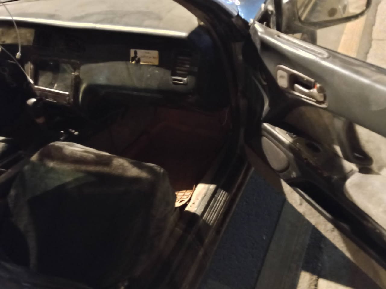 السلام عليكم بطه متصل رقم انبارتحويل سنويه صاقطه 20مكينه فيفي تي كيرشرط حداديه ظعيفه كفاله كصه ونقل ظربه مصبوغه عام جماليه تخم تاير موديل 1992للبيع او مروس حسب القناعه السعر 48بيه مجال مكاني كربلاء ***********
