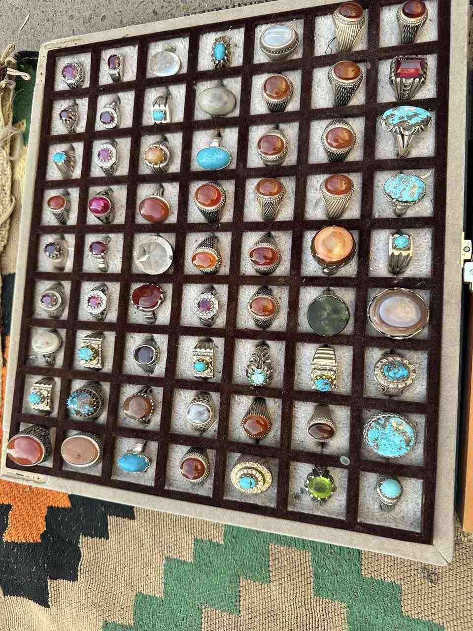 خواتم للبيع
جمله ومفرد
النجف الاشرف
***********
