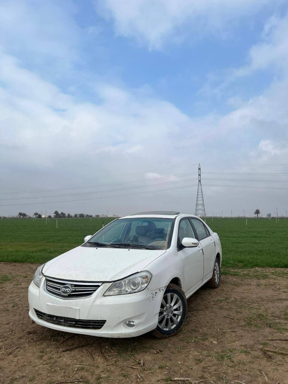 ((التفاصيل مذكورة بالمنشور كامله اقره زين وراسل))
للبيع BYD /G3 موديل 2014 فووول مواصفات لل اخير واحد على واحد لل اخير فتحه سقف كهرب اربع جام كهرب كشنات جلد تحكمات ستيرن بصمه منضومه زينون كامله كير اوتو وكير ومحرك بشرط بس المكينه بيها بخار بسيط سياره مال مزاد وزاره الداخلية كامله معاملتها بس ضل استلام الواحات بيها صبغ قطعه ونص  سعرها ب ٤٦ وبيها مجال مكان السياره كركوك


**إذا كنت صاحب هذا الإعلان وتريد حذفه لأي سبب، رجاءا أرسل رسالة إلى الدعم الفني**