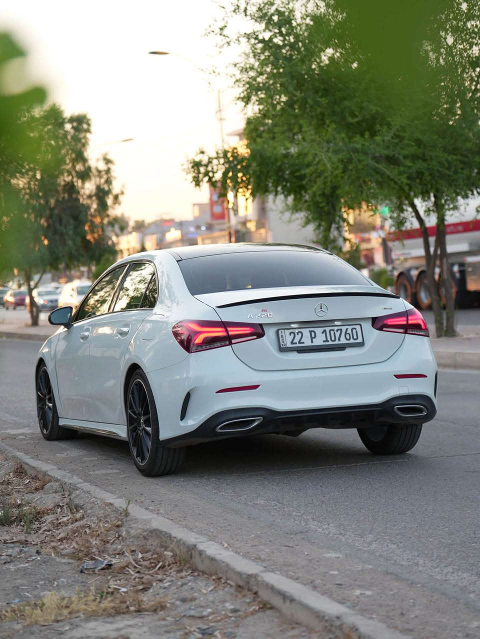 A220
Amg kit 
ويل 19 
دواخل كنتاره
شاشات كبيره 
كشن كهرباء خزن 
بانوراما 
ستيرن D
طخم تاير جديد 
بطاريات جديده
قطعتين صبغ 
***********
