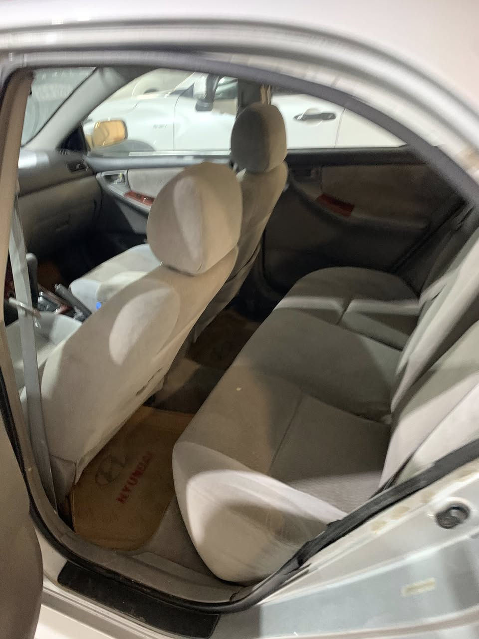 تيوتا كورلا 2008
سياره حيل نصيف 
سياره فقد 4قتعه سبخ بيدون دواخل 
سياره كئرو مكينه شه رت
ماشيه 297الف 
11وره قه غرامه نزل سعر 
مكان دهوك سعر 83
رقم موبايل 
***********
