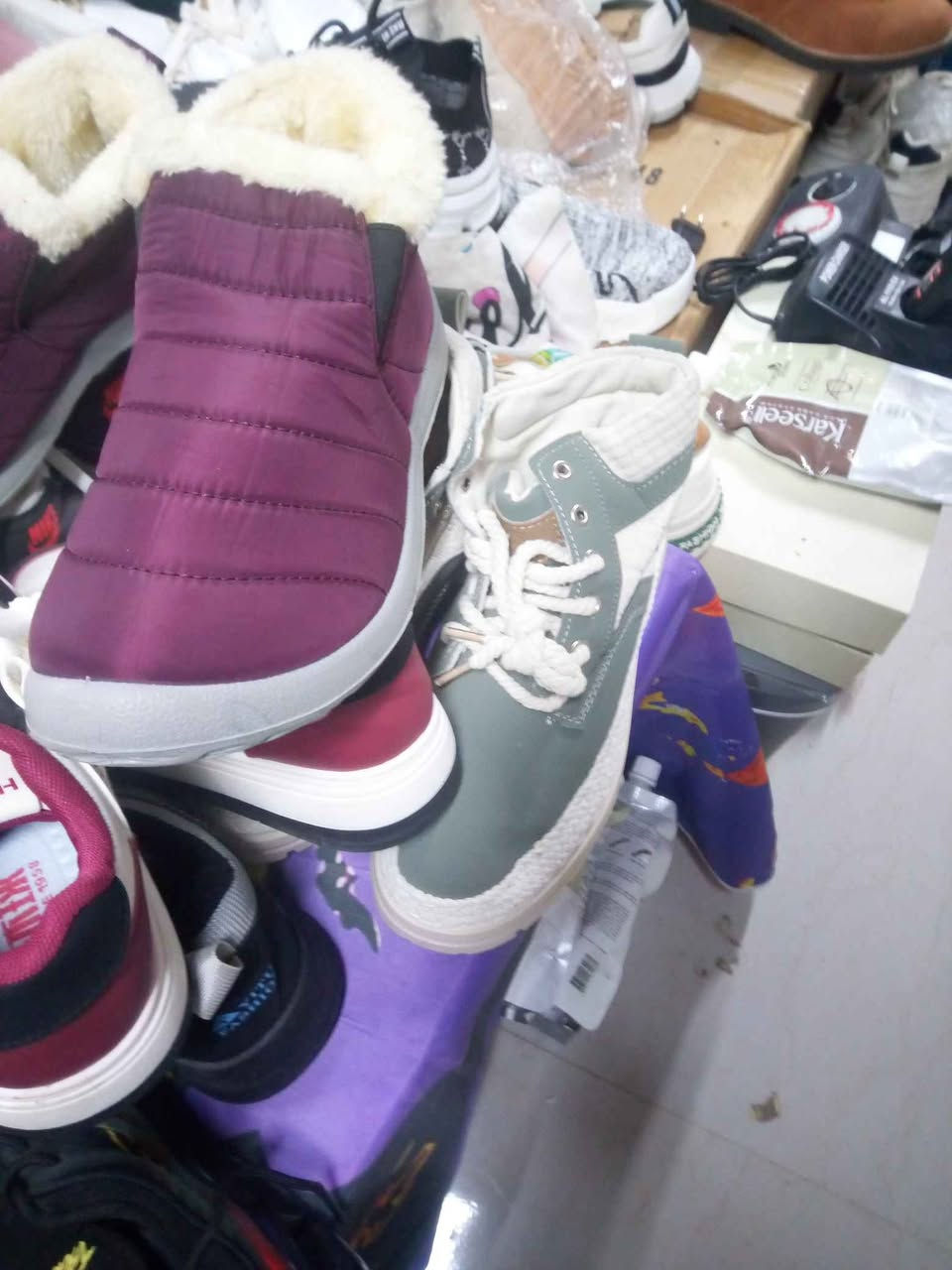 پووت و کالەی نوێ بالەی ئەوروپی بەردەستە لە پانزە هەزار تا هەشت هەزار دینار  15000.   8000 دینار

‏‎ئێستا لە کاڵای ئەوروپی ئێلا   بالەی ئەوروپی ئێلا _هەموو بابەتێکی تازەی ئەوروپی بە سیعرێکی زۆر موناسب  بەردەستە 🌹

‏‎بۆ داواکردن یان زانیاری زیاتر لەسەر کاڵاکانمان سەردانی پەیجی بالەی ئەمازۆن بکەن

‏‎یان پەیوەندی بکەن بە 
‏‎واتس ئەپ ***********

‏‎سەردانمان بکەن و چەندین کاڵای جیاواز و ناوازە ببینن✋
کاتی نان خواردن  و بانگ لە دوکان نابین 💐

لە جمعە و شەمە لەسەعات حەوتی شەو تا 11 شەو    بیەک لە یەک شەم تا پێنج شەمە لەسەعات ۹بەیانی تا ۱۱ شەو
‏‎ناونیشان👈 : سلێمانی ـ سەروەری ـ پشت بەنزین خانەی بینایی  ـ لەنێوان مزگەوتر حاجی احمد دارتاش و جەوازەکە بەرامبر درگای ئامێرسازی مروروی کۆن 

‏‎گەیاندنمان هەیە
‏‎ناو سلێمانی ٣ هەزار
‏‎هەولێر ٥ هەزار
‏‎سەرجەم ناوچەکانی تر ٥ هەزار السليمانية, العراق
