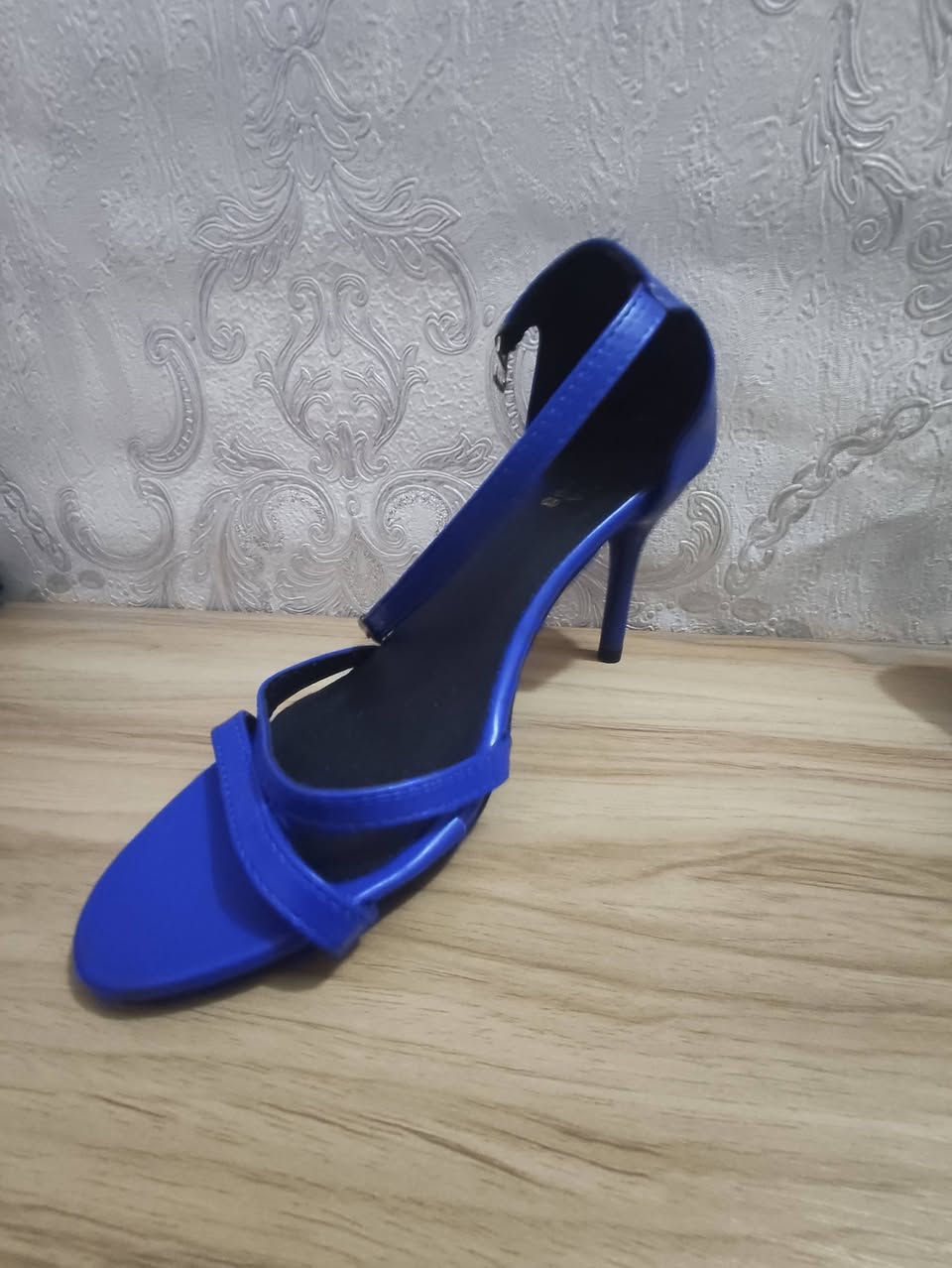 احذيه شي ان القطعه على خمسه


**إذا كنت صاحب هذا الإعلان وتريد حذفه لأي سبب، رجاءا أرسل رسالة إلى الدعم الفني**