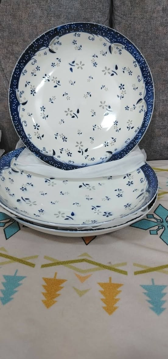 السلام عليكم مناسف حجم وسط شبر واربع أصابع السعر 4 الاف و3 10


**إذا كنت صاحب هذا الإعلان وتريد حذفه لأي سبب، رجاءا أرسل رسالة إلى الدعم الفني**