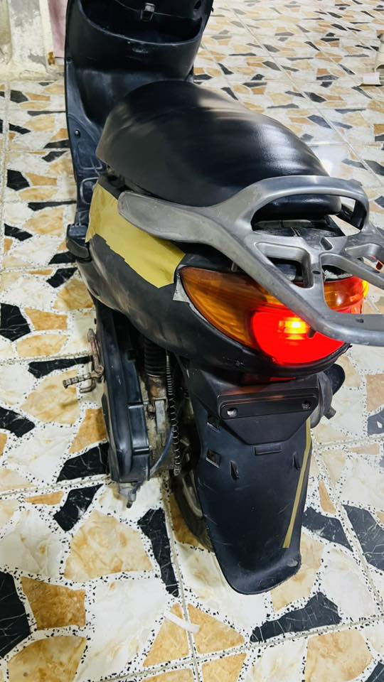 سلام عليكم داجه دولفين للبيع سعر ٢٠٠وبيه مجال داجه هندر واحد كوم حديد 
***********
