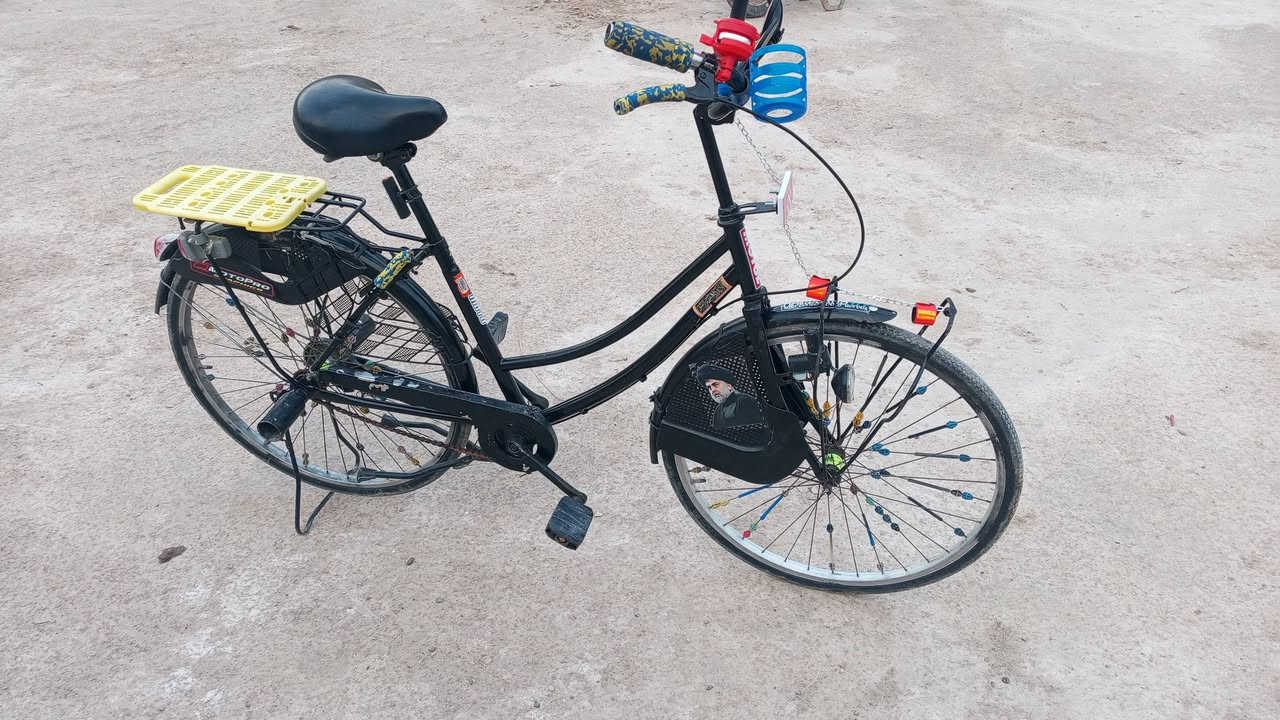 شباب السلام عليكم باسل للبيع نظيف كل شيء ما بيه والسعر ‏‪***********‬‏
