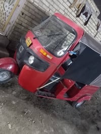 تكتك البيع موديل 17كله بالديه بس دوس معمره مابيه لا ضربه ولا صبق  مكين...