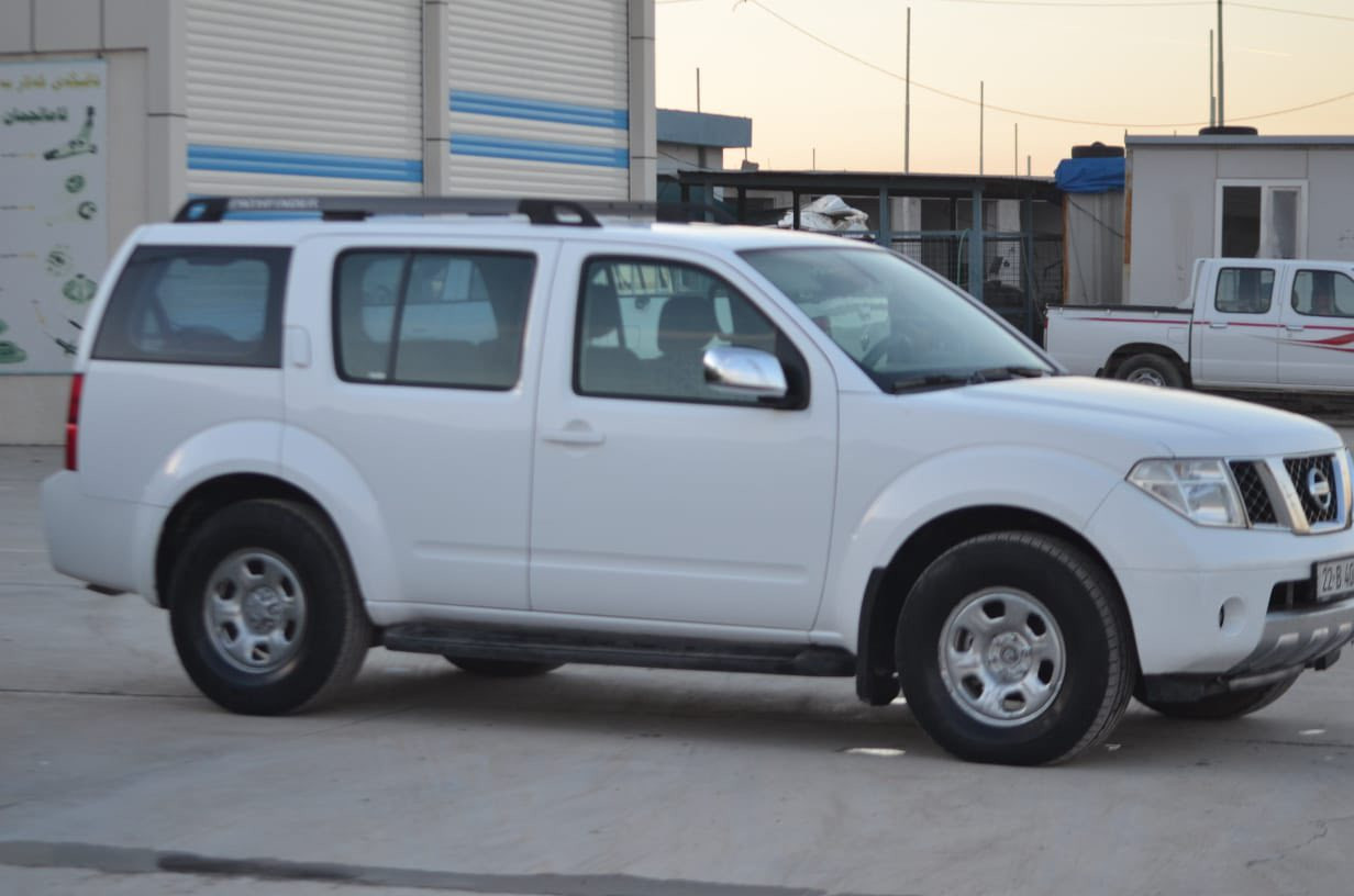 ‎نيسان باسفندر 2006  خلیجی 
‎رقم إنكليزي أربيل
‎مكينه و  گیر بی عە یب بشرت فحس 
‎بی بویاخ بی لیدراو 
‎دبل اکسل 
‎تبرید ٢ بە ش 
‎صورت داناوه بی بویاخ 
‎شوین کلار   
‎__________ 
‎. .  نیسان باسفندر 2006 
‎خلیجیه
‎صونر موجود صبخ مابی 
‎رقم و سنوی جدید انگلیزی 
‎حتی بارد مابی 
‎مکان سیاره کلار 
‎***********
‎
