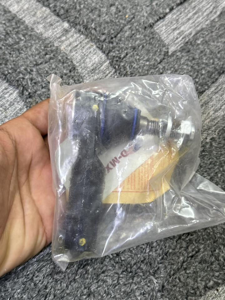 السلام عليكم غراض جيب بزون 2018حدادية امامية جهة اليمنة غراض اصلية مكاني كربلاء


**إذا كنت صاحب هذا الإعلان وتريد حذفه لأي سبب، رجاءا أرسل رسالة إلى الدعم الفني**