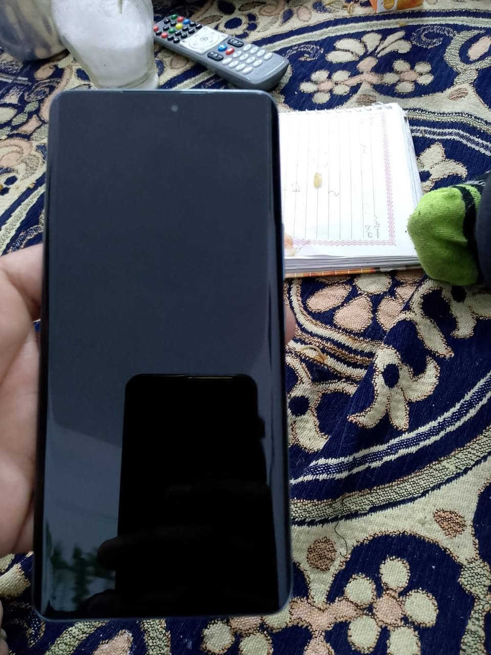 السلام عليكم جهاز هونر. x9c للبيع حالته ممتازه مستعمل نضيف بدون ملحقات فقط الكارتون مالته ولا شخط الجهاز نضيف حيل السعر 300 قفل رقمي مكاني.حي التراث قرب درويش ***********
