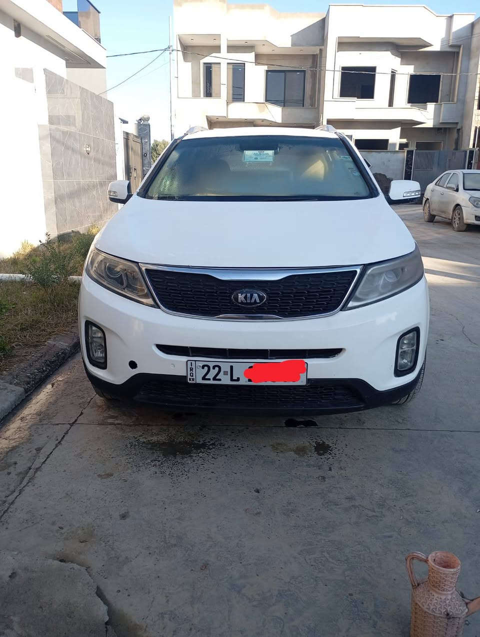 السلام عليكم سورنتو للبيع موديل 2013 سياره مو صبغ عام بس اني انتطي صبغ عام سياره 4سلندر بصمه شاشه السعر135$ ***********،/***********
