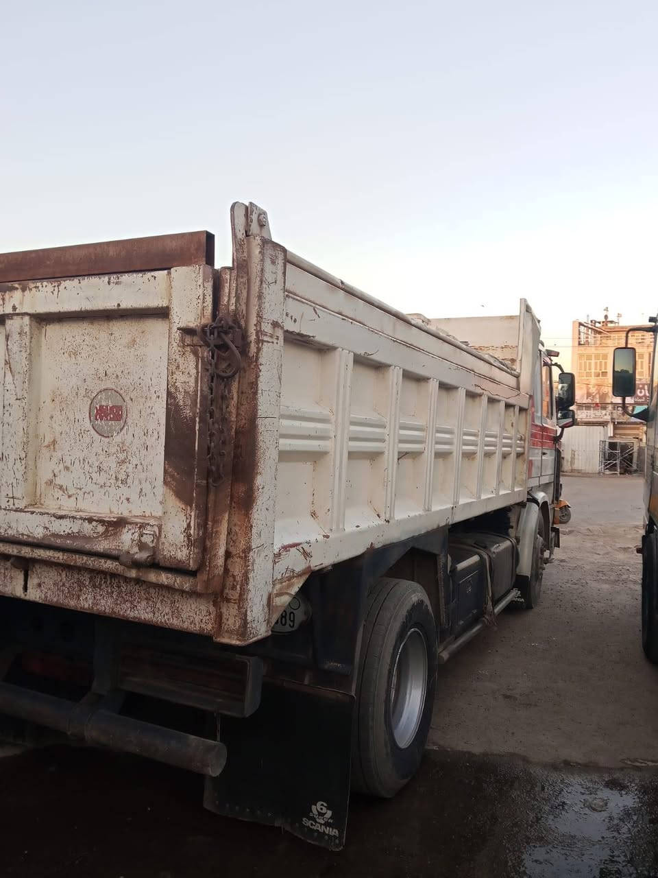 السلام عليكم
سكانيه 113 للبيع مكينه 88 سوده كير 5/5 مكينه مخفت جديد سياره خير من الله كبل للشغل رقم انكليزي سنوي جديد العنوان بغداد السعر 170 وبيه مجال ***********
