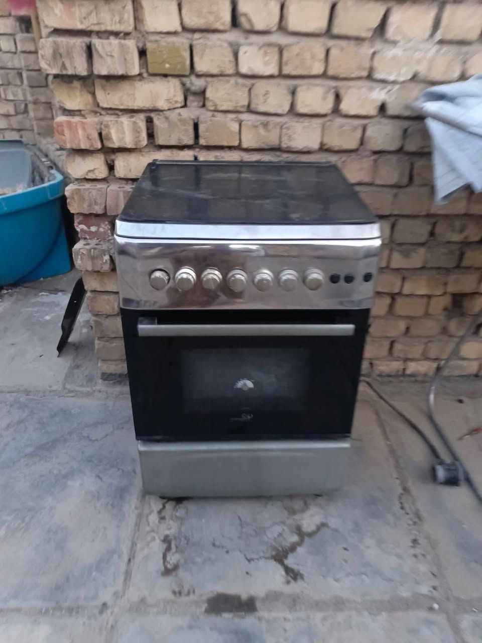 للبيع سعر75
***********
