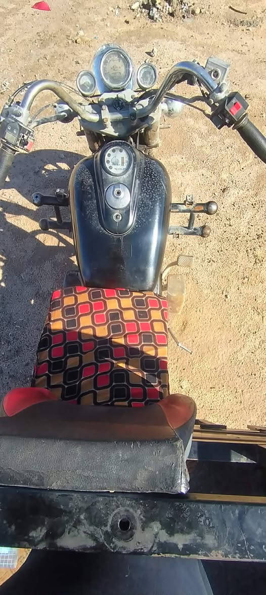 السلام عليكم ستوته امتيار للبيع مديل 18محرك بلادي اوراق مكفوله شاصي اكسن محرك تواير توني مبدلهن جدد دبلات كهربائيات سلف هندر  اتصل أو واتساب ***********
