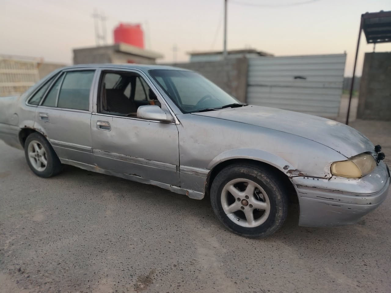 سلام عليكم دايو  فراشه ٩٦ رقم انبار انكليزي وسنويه ٢٠٣٠ لون سلفر شرط تحويل محرك جديد كير أوتو سياره وين ما تروح بيها تروح مكان عامريه للفلوجه للاستفسار ***********
