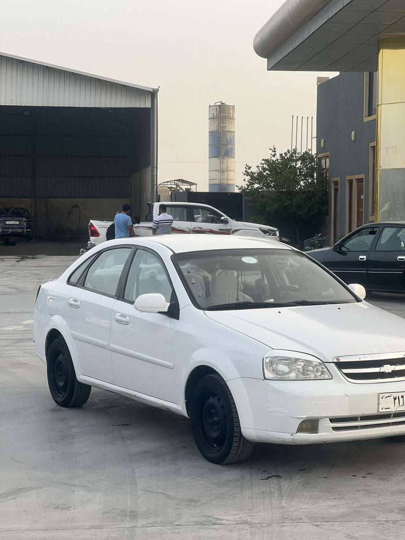 ئۆپترا مۆدیل 2004 بێ بۆیاخ دوو پارچەی بەقەد پاکەتێک هەیە  شتێکی  تایبەتو  نمونە  لەجوانی  ماشەڵا  زۆر  جوان ماوەتەوە چوار تایەی  تازە بۆبەستراوە  ئاڕم پلاستیک هەولێر   ژ.م *********** شوێن  چوارقوڕنە رانية, السليمانية
