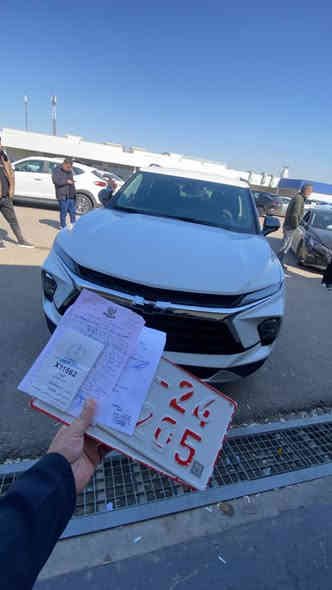 #معقب_مرور_اربيل
السلام عليكم على الرغم من الزخم المروري المكثف على دائرة مرور اربيل نحب ان ننوة ونعلن  على الراغبين بتحويل سياراتهم وعمل هزه وفحص للسيارة وانجاز العقد الالكتروني وتجديد سنوياتهم وتغيير اللوحات بنفس اليوم واصدار اجازات دولية لمن يرغب السفر لخارج البلاد بسيارتة الخاصه واكمال معاملات التعرفه الكمركية بنفس اليوم واستلام دفتر خروجية للسيارة وبأسعار تنافسيه وسرعة في الانجاز
للراغبين التواصل على الارقام
***********
***********
