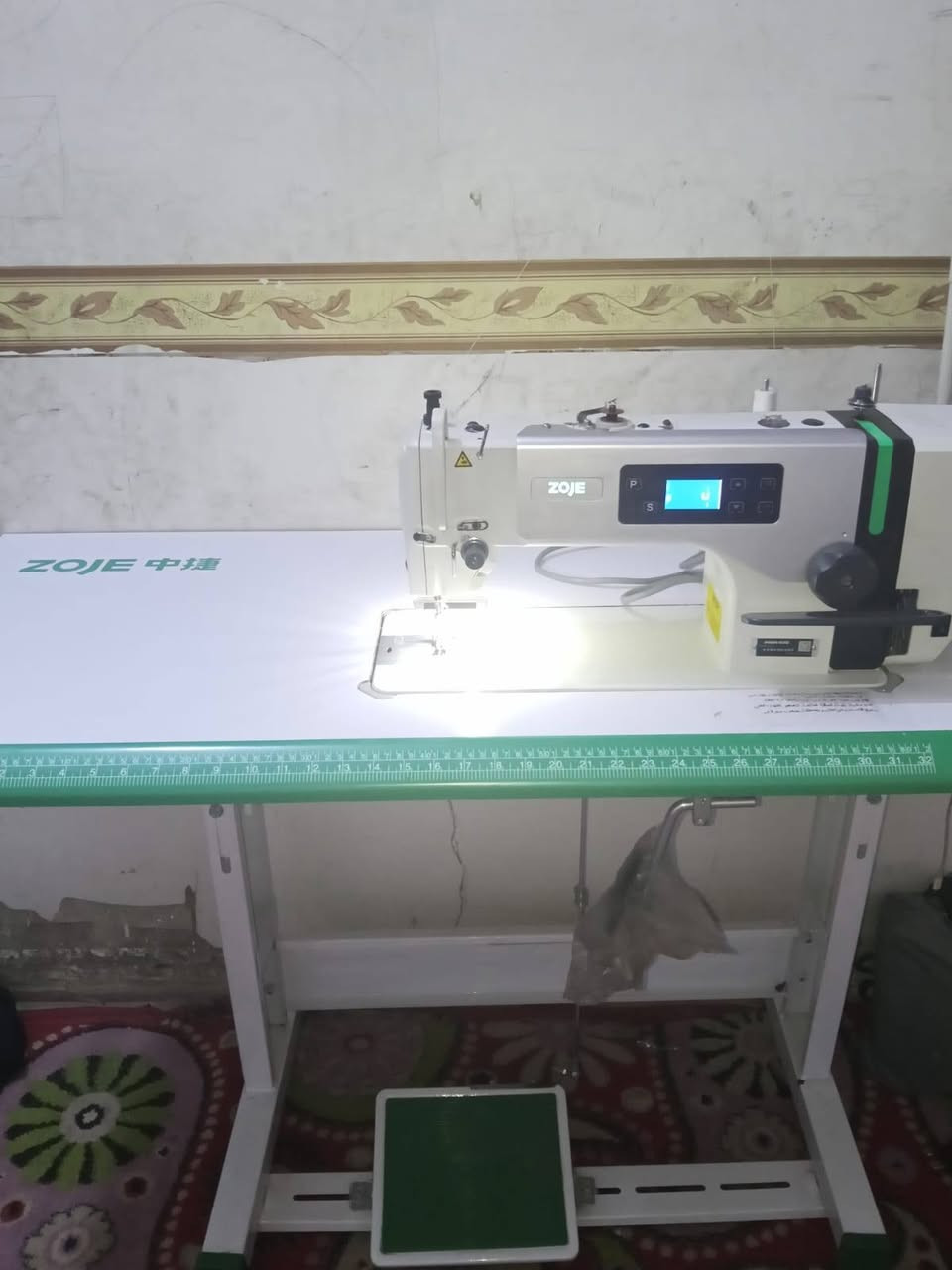 مكينه زوجي جديده كلش السعر350 وبيه مجال بسيط العنوان معامل بستان سامي قرب مطعم الحجي رقم ***********
