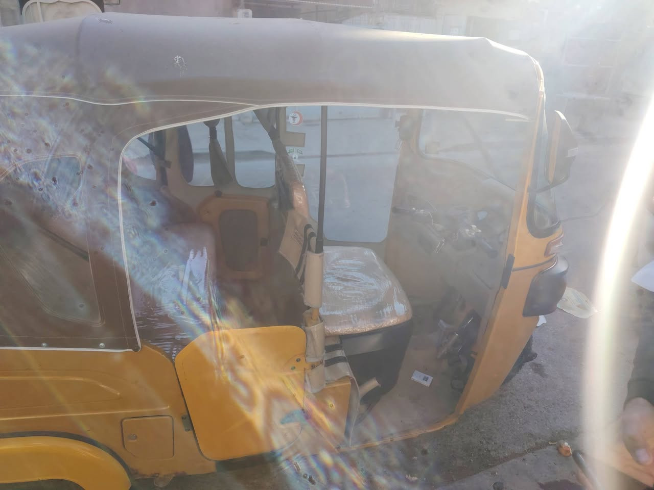 سلام عليكم تكتك لبيع تكتك جهزه كبل لشارع تحويل ذاني يوم تكتك كفاله ٨وربع ويبه مجال  ***********
