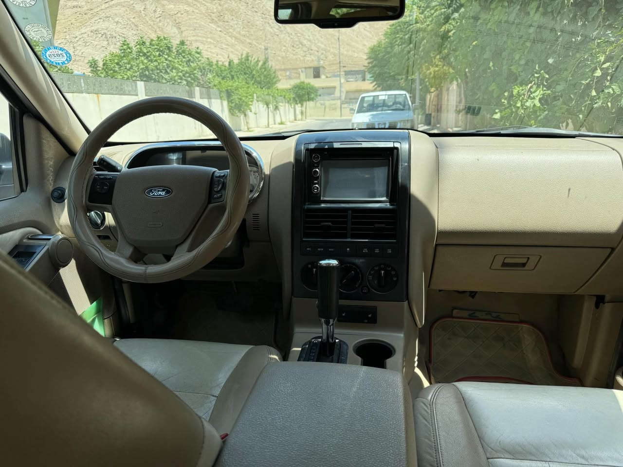 فۆرد ئێکسپلۆر… 2010

گێڕ و مەکینە بەشەرت فوول مواسەفات 
کوشن جلد و هیتەر و کارەبا  سلاید   تەحدید سورعە  دەبل ئەکسل  بێ بۆیاخ 

زۆر خاوێنە مالی دۆستە 

*********** رانية, السليمانية
