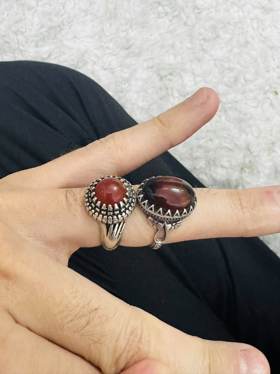 محابس ثقيله عقيق يماني مراوس زنجيل فظه مكاني بغداد


**إذا كنت صاحب هذا الإعلان وتريد حذفه لأي سبب، رجاءا أرسل رسالة إلى الدعم الفني**