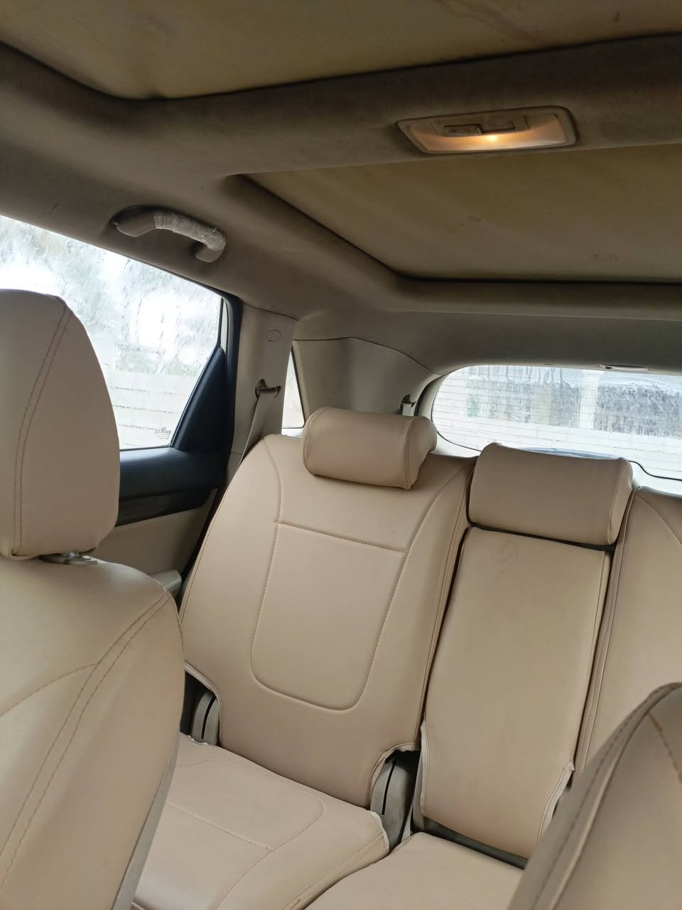 السلام وعليكم كيا سورنتو خليجي فول عده البصمه موديل 12 بيه ضربه بل جامرلغ عكس السايق ابدل شركه مكينه 6   7 راكب 3 قطع تبريد بس المكينه ابدل بيه رواجز بس لا تنقيص ولا اتبخر السعر 140 / ***********  امراوس هم ترهم بؤ اغل منه لن محتاج الفرق امري شفط او اشاير بل امري
