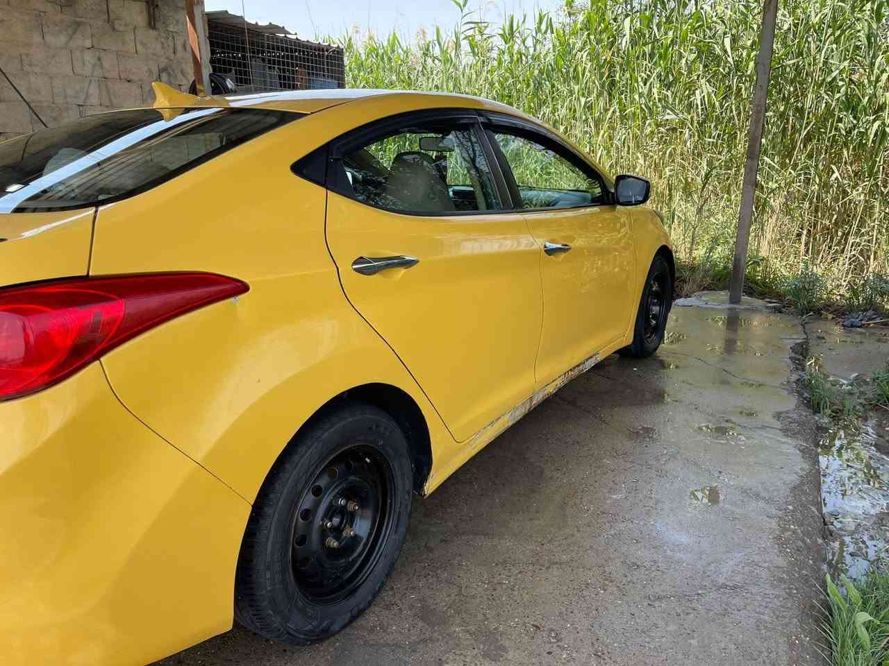 السلام عليكم. النترا موديل 12 أميركي الفئه limited. السياره خير من الله فول مواصفات اشاير بالمري فتحه سقف الگير ومكينه خير من الله تبريد ثلج حادثها فقط باب السائق مبدل ليبل نفسه السعر 87بيها مجال للشراي عنون بغداد الرقم ***********
