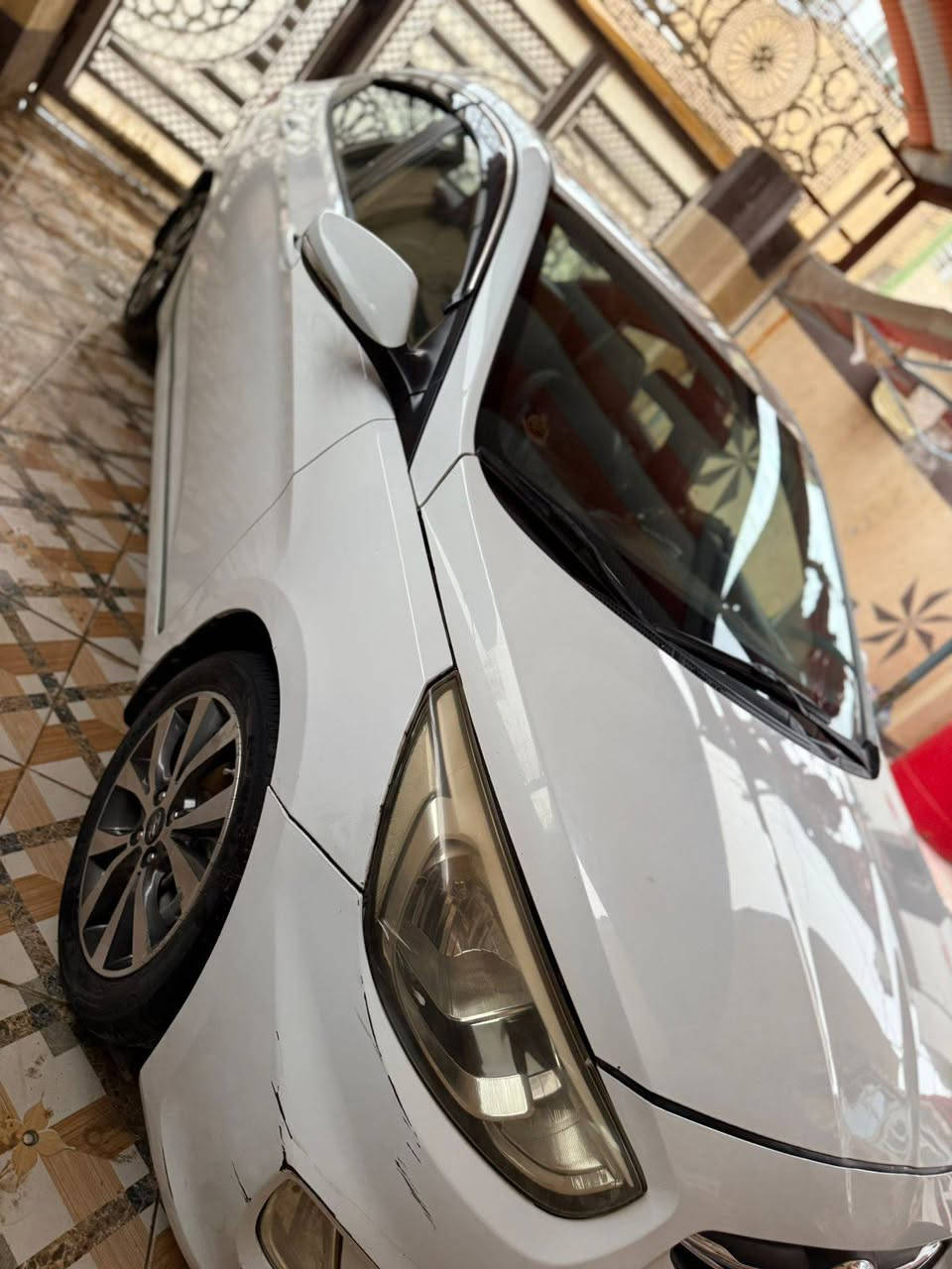 السلام عليكم اكسنت خليجي. مكفوله. فقط بارد قليل بالجاملغين... كير محرك مكفول. بغداد تحويل ثاني يوم. بابل.... السياره. احله من الصور بالواقع... الرقم اتصال او واتساب ***********
