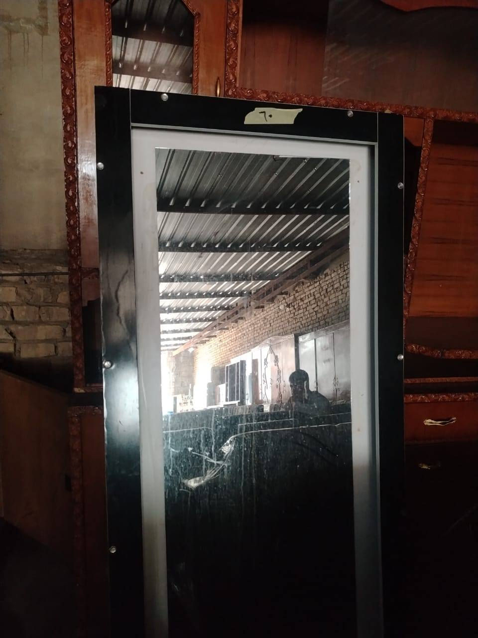 للبيع كنتورات متوفرة  وبوفيات الاسعار موضحة بالصور وبيهن مجال ابيع واشتري واراوس اشتري غرف نوم وكناتير اي غرض منزلي اشتري
العنوان/ بلدروز مقابيل مدرسة الثقافة مجاور انفنتي مول 
للاستفسار/***********/***********
