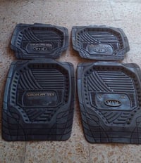 ارضيات سيارة • نظيفات